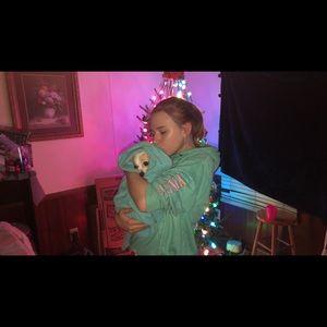 Meet your Posher, Macy